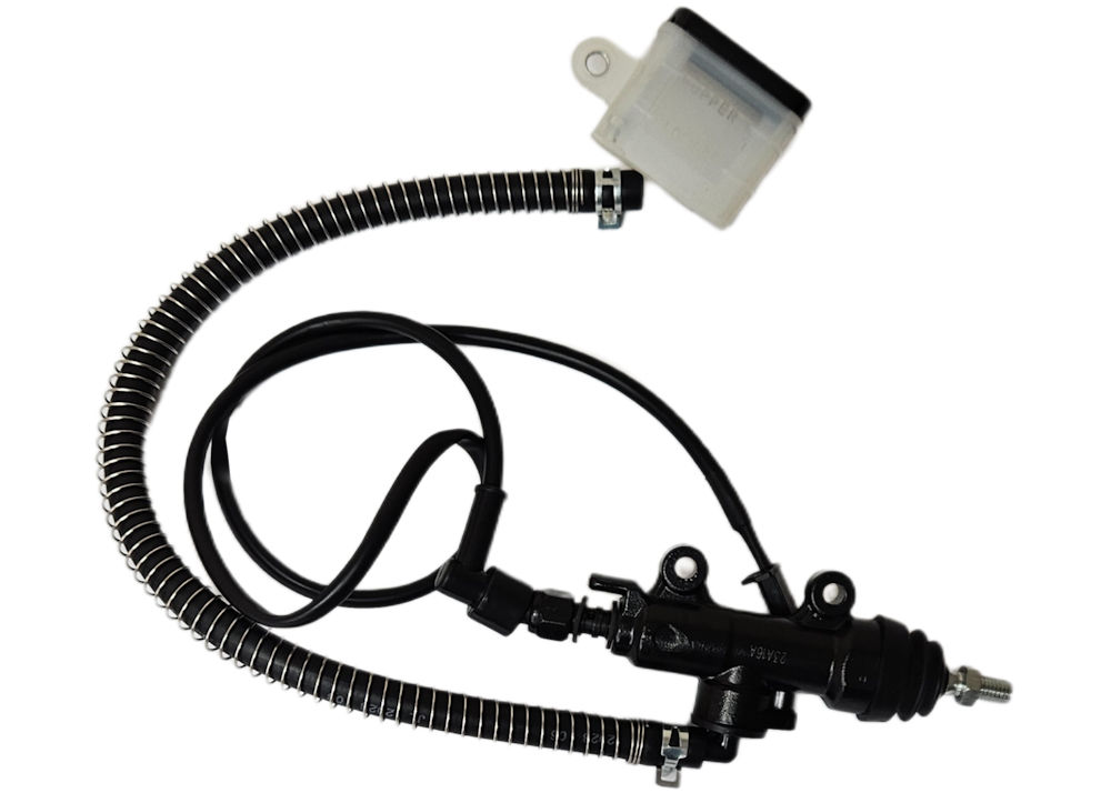 RR. BRAKE MASTER CYLINDER