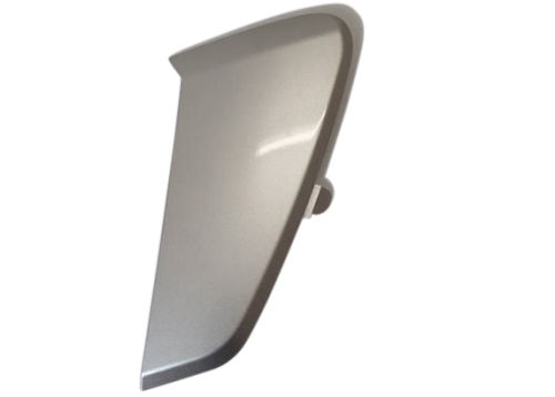 RIGHT SIDE COVER TRIM - SILVER