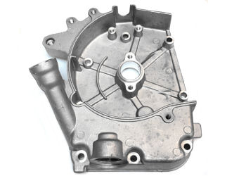 COVER, RIGHT CRANK CASE