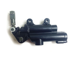 R7 REAR MASTER CYLINDER