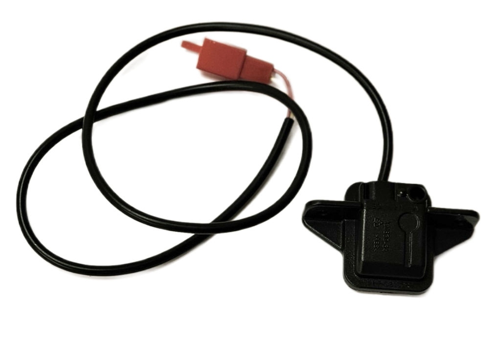 JS125-X LICENSE PLATE LIGHT