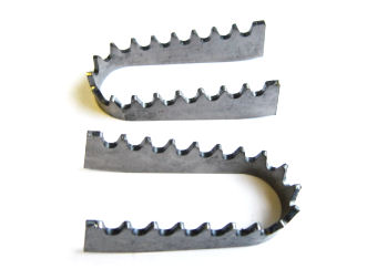 SERRATED FOOTREST WIDENERS
